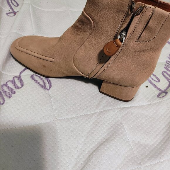 Kenneth Cole Gentle souls Booties 7.5 - Picture 13 of 16